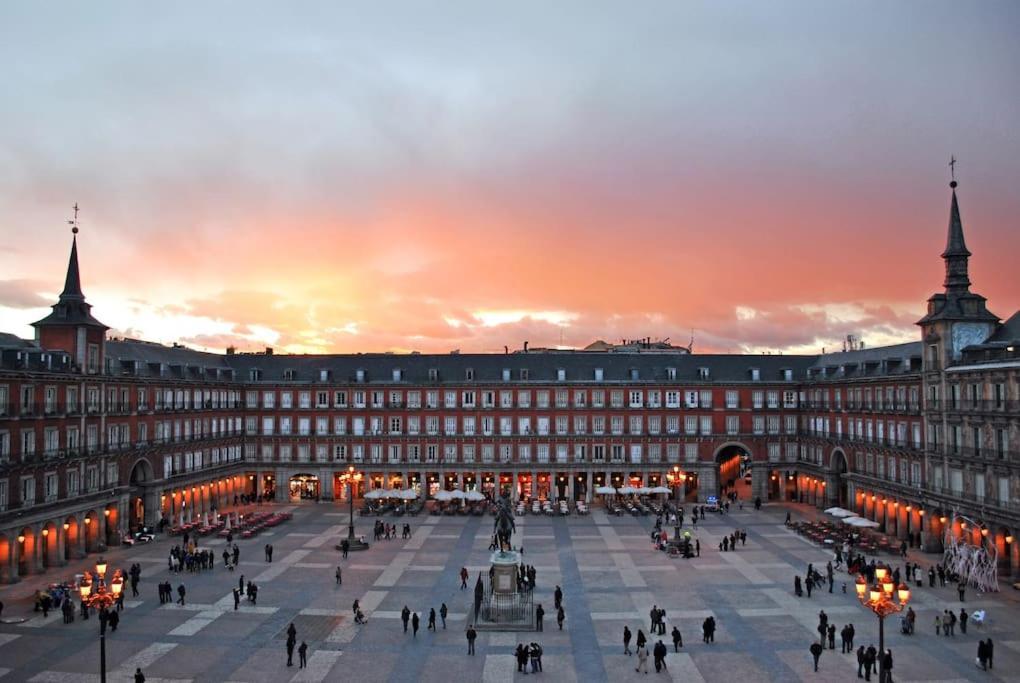 Piso De Lujo En Madrid Centro La Dolce Vita Exterior foto